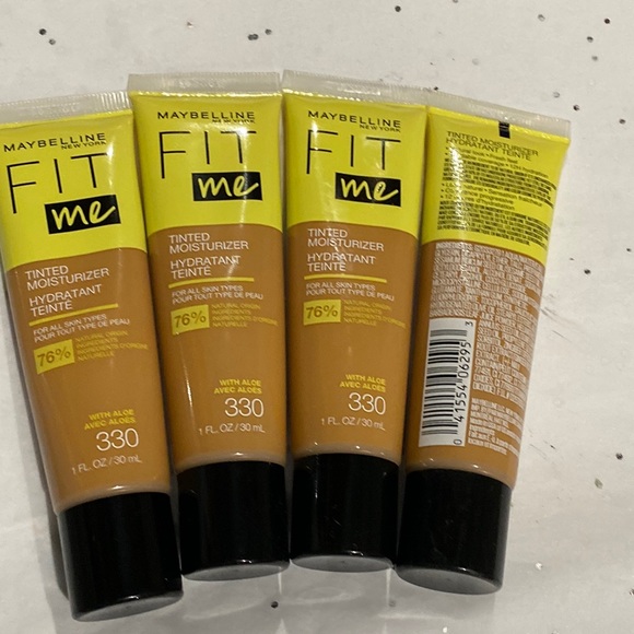 4 Maybelline Fit Me Tinted Moisturizer w/aloe Natural Coverage Face Makeup # 330 - Picture 3 of 4